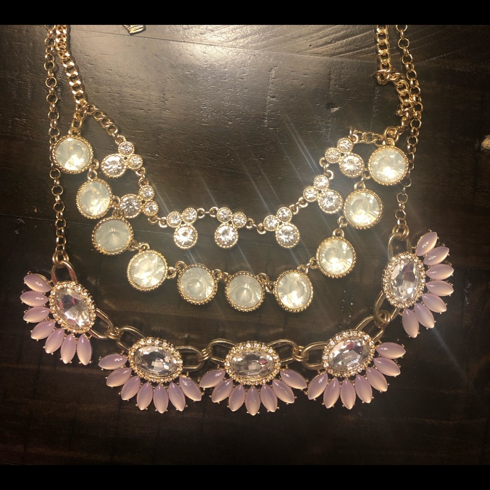 Double sided layered necklace.. very versatile